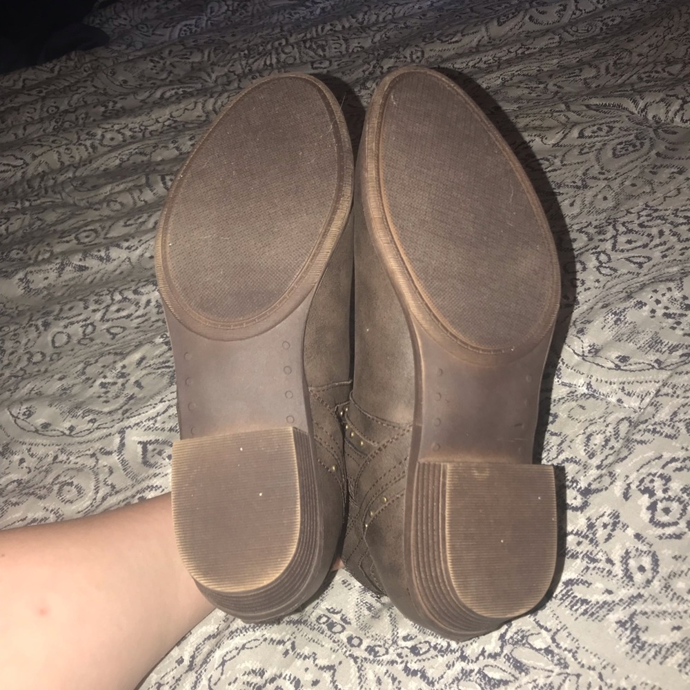 Brown booties - Picture 2 of 2